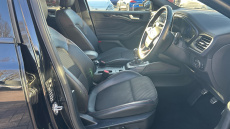 Ford Focus 1.0 EcoBoost Hybrid mHEV 125 ST-Line X Edition 5dr Petrol Hatchback